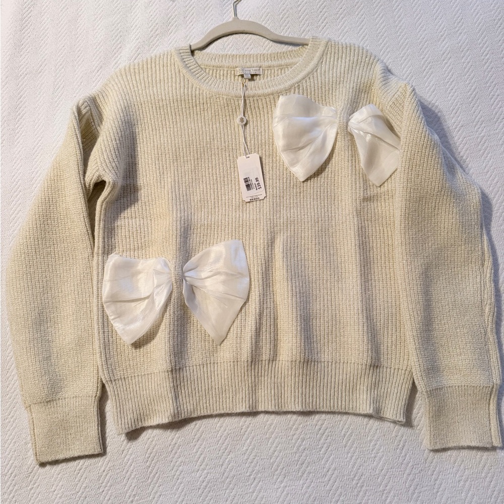 NWT Simply Southern Cream Crewneck Elliana Sweater with Bow Accents Size M